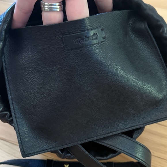NEW Madewell Black Bucket Bag - Picture 8 of 12
